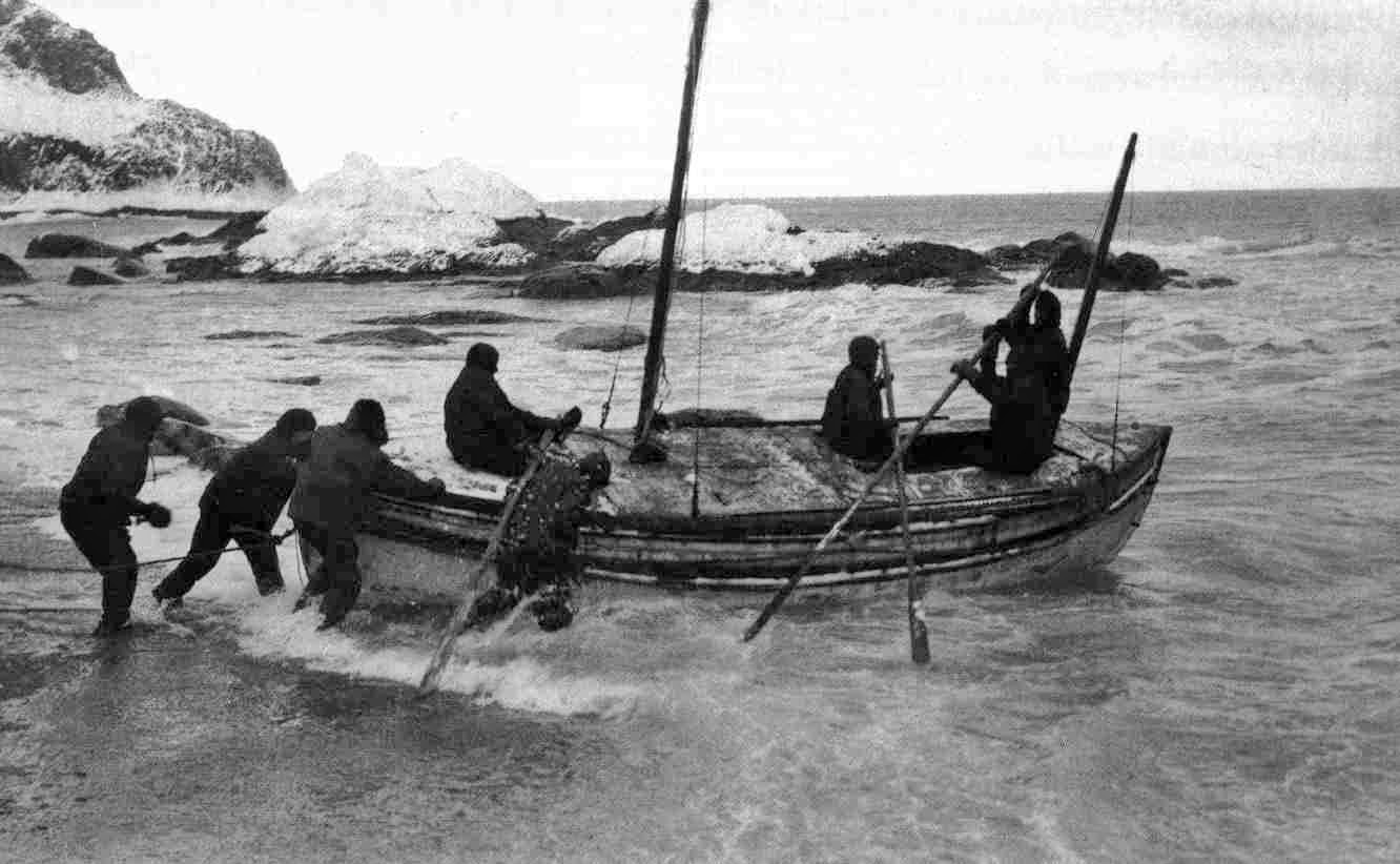 Ernest Shackleton and the Endurance expedition, The voyage of the James